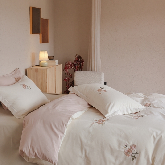 91家纺网 家纺一手货源 找家纺 初拾 2025新款100s全棉纯棉磨毛四件套—百利甜 百利甜-云朵白