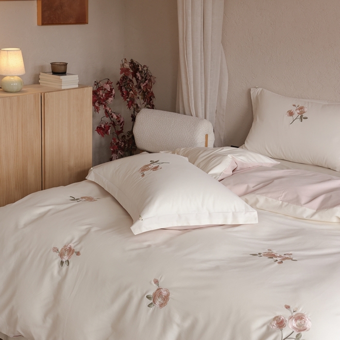 91家纺网 家纺一手货源 找家纺 初拾 2025新款100s全棉纯棉磨毛四件套—百利甜 百利甜-云朵白