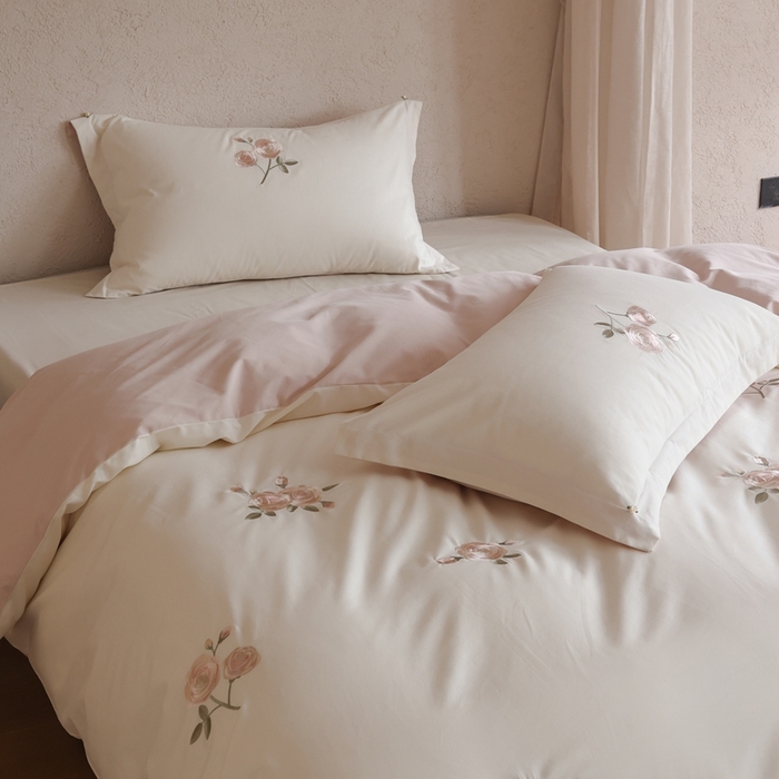 91家纺网 家纺一手货源 找家纺 初拾 2025新款100s全棉纯棉磨毛四件套—百利甜 百利甜-云朵白