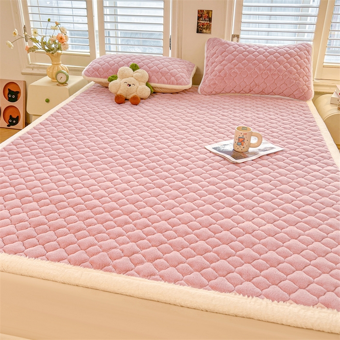 91家纺网 家纺一手货源 找家纺 喜居-2025新款纯色牛奶绒床褥垫床垫 豆沙粉