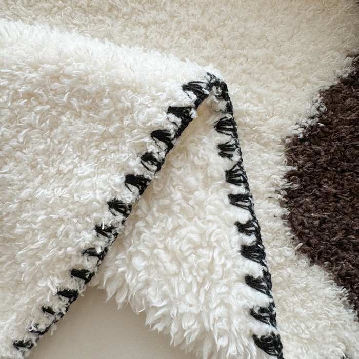 91家纺网 家纺一手货源 找家纺 佰亿莱 2026新款卡通萌趣半边绒毛毯 繁花