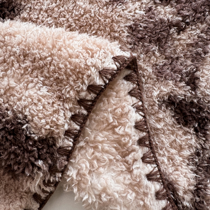 91家纺网 家纺一手货源 找家纺 佰亿莱 2026新款卡通萌趣半边绒毛毯 中古花