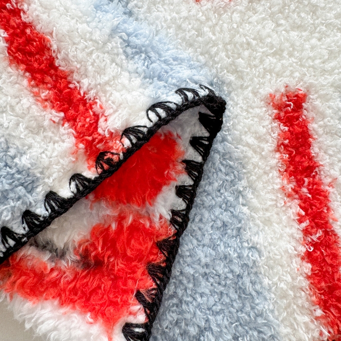 91家纺网 家纺一手货源 找家纺 佰亿莱 2026新款卡通萌趣半边绒毛毯 猫咪日记