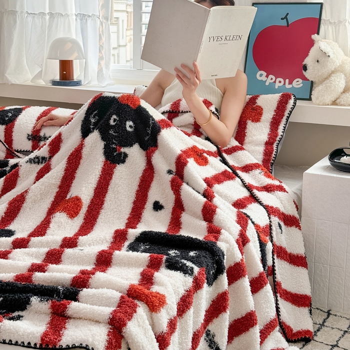 91家纺网 家纺一手货源 找家纺 佰亿莱 2026新款卡通萌趣半边绒毛毯 吉象如意