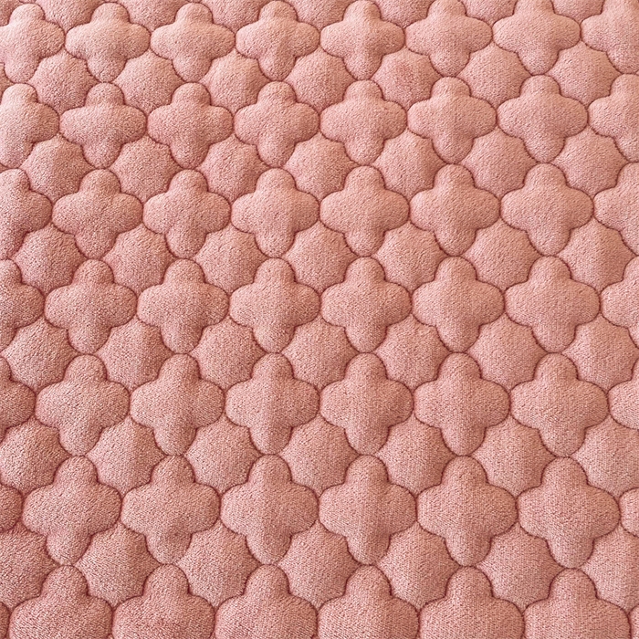 91家纺网 家纺一手货源 找家纺 喜居-2025新款素色牛奶绒床褥床垫-场景二 豆沙粉