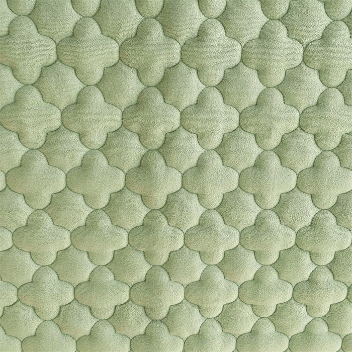 91家纺网 家纺一手货源 找家纺 喜居-2025新款素色牛奶绒床褥床垫-场景二 果绿