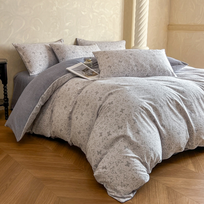 91家纺网 家纺一手货源 找家纺 艺玲家纺 2025新款加厚高克重原麻复古风亚麻印花四件套 蝶影