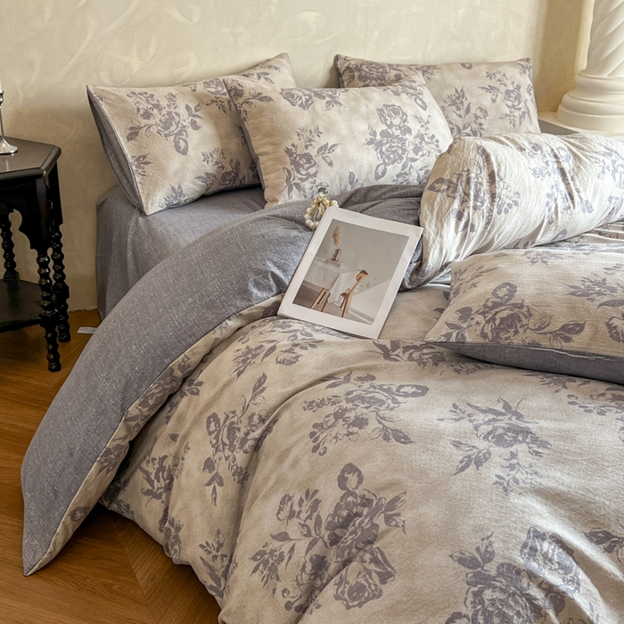 91家纺网 家纺一手货源 找家纺 艺玲家纺 2025新款加厚高克重原麻复古风亚麻印花四件套 花田里