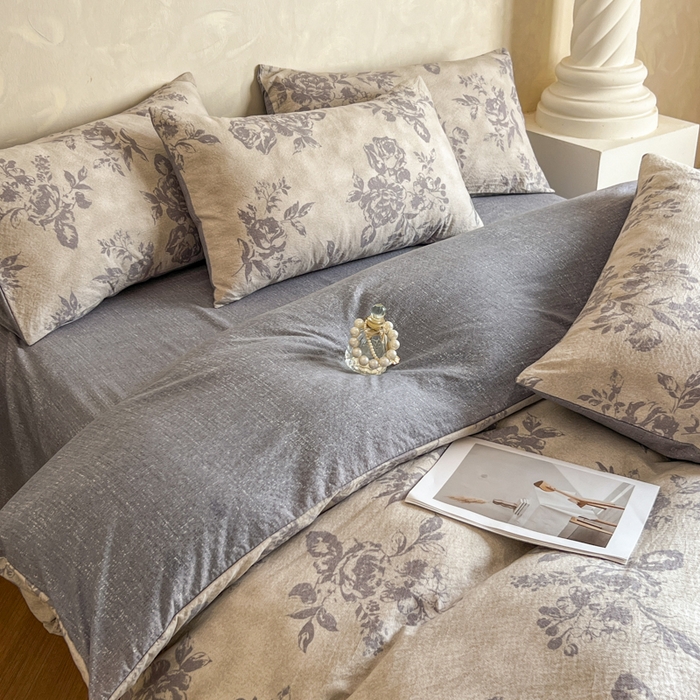 91家纺网 家纺一手货源 找家纺 艺玲家纺 2025新款加厚高克重原麻复古风亚麻印花四件套 花田里