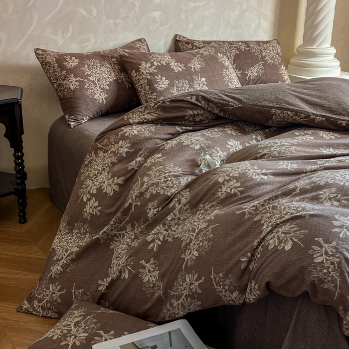 91家纺网 家纺一手货源 找家纺 艺玲家纺 2025新款加厚高克重原麻复古风亚麻印花四件套 锦瑟