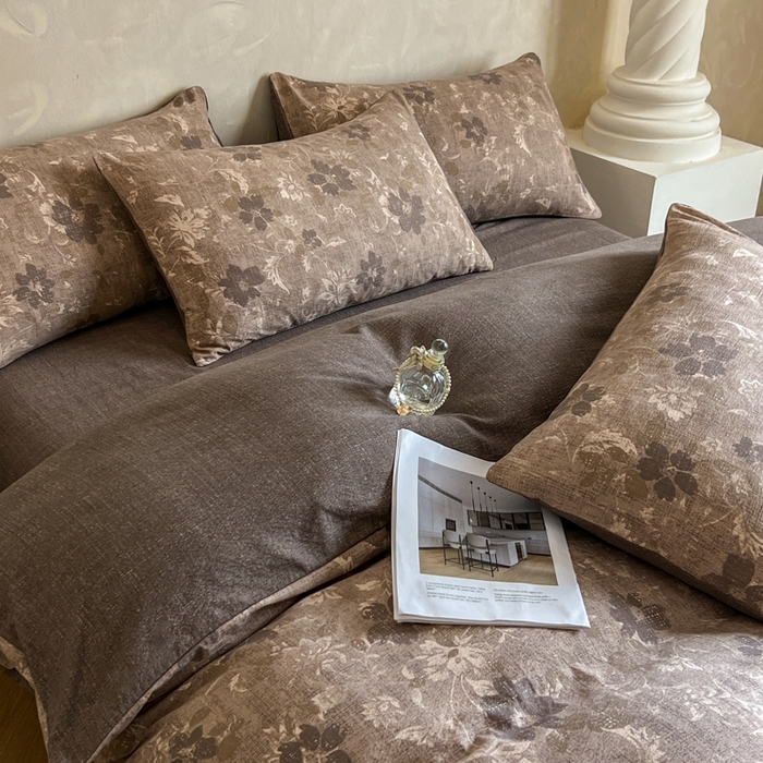 91家纺网 家纺一手货源 找家纺 艺玲家纺 2025新款加厚高克重原麻复古风亚麻印花四件套 墨染