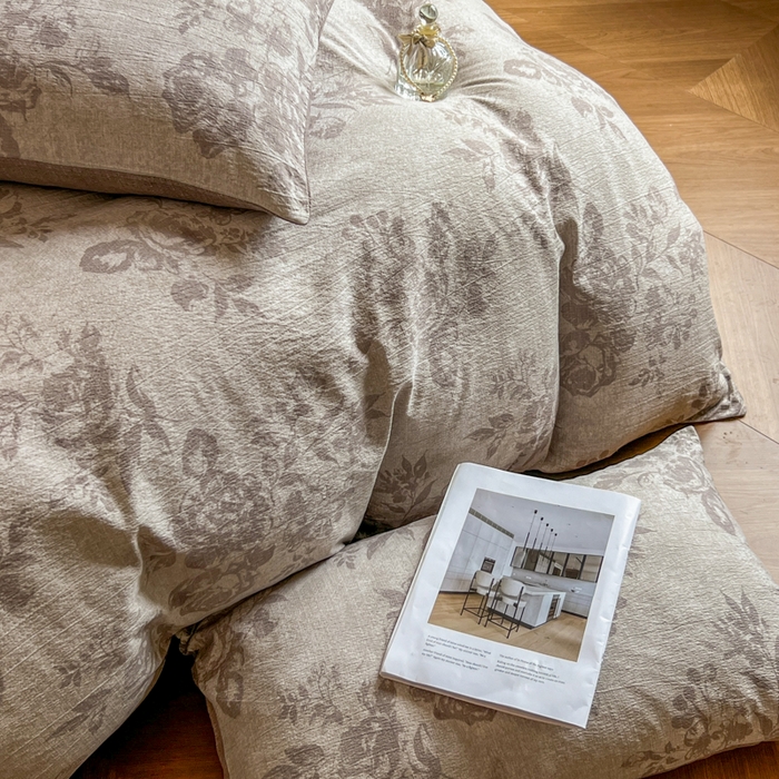 91家纺网 家纺一手货源 找家纺 艺玲家纺 2025新款加厚高克重原麻复古风亚麻印花四件套 木槿花