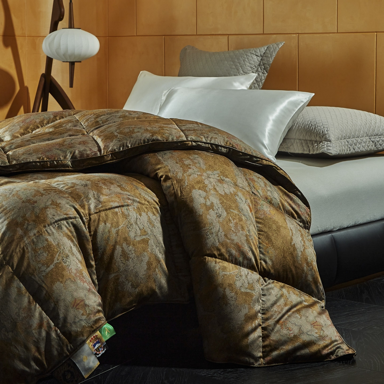 91家纺网 家纺一手货源 找家纺 （总）暖羽屋羽绒馆 2025新款水墨 羽绒被子 95白鹅绒丝被芯  古典中国风 加厚羽毛被2米婚庆