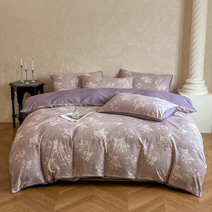 91家纺网 家纺一手货源 找家纺 艺玲家纺 2025新款加厚高克重原麻复古风亚麻印花四件套 烟棠紫