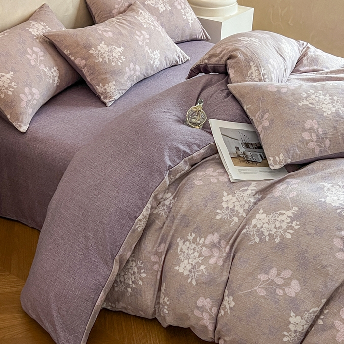 91家纺网 家纺一手货源 找家纺 艺玲家纺 2025新款加厚高克重原麻复古风亚麻印花四件套 烟棠紫