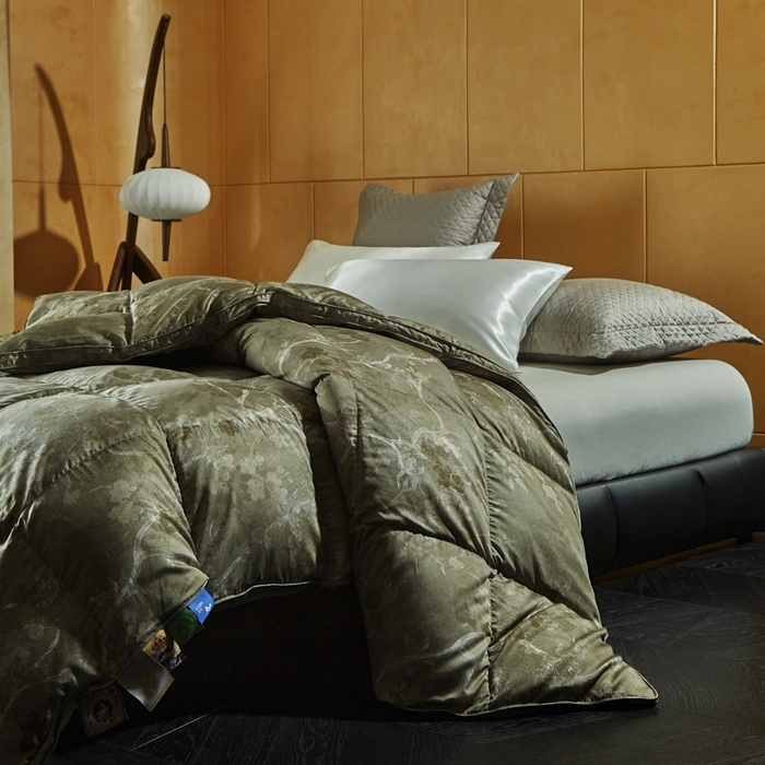 91家纺网 家纺一手货源 找家纺 暖羽屋羽绒馆 2025新款水墨 羽绒被子 95白鹅绒丝被芯  古典中国风 加厚羽毛被2米婚庆 X 水墨江南