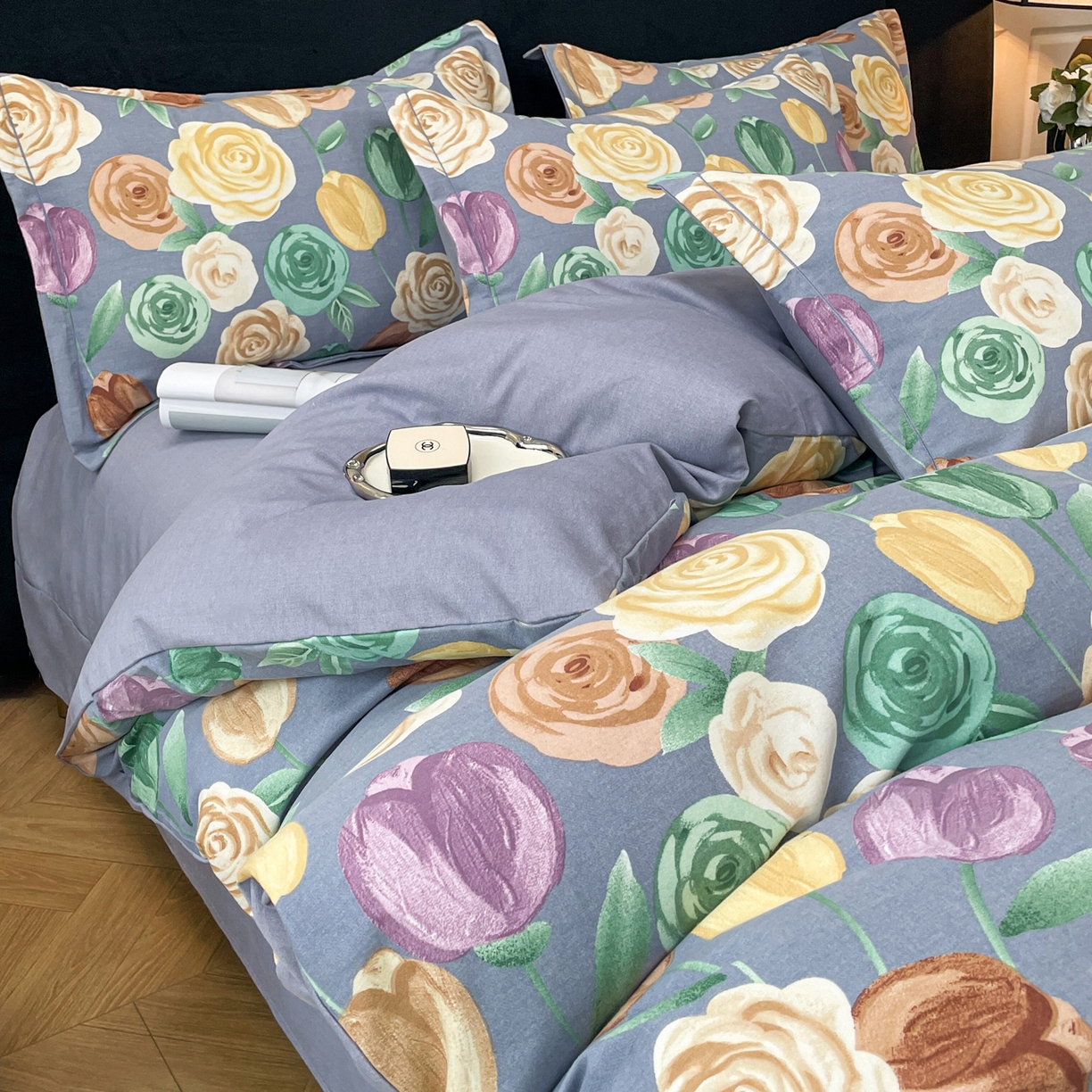 91家纺网 家纺一手货源 找家纺 洁柔直播新款全棉磨毛喷气印花四件套加厚纯棉三件套（一字绣工艺款） 富贵花园