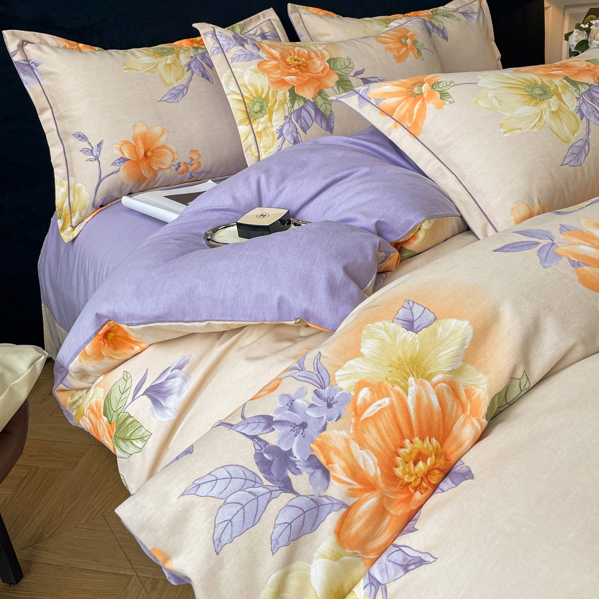 91家纺网 家纺一手货源 找家纺 洁柔直播新款全棉磨毛喷气印花四件套加厚纯棉三件套（一字绣工艺款）花开半秋