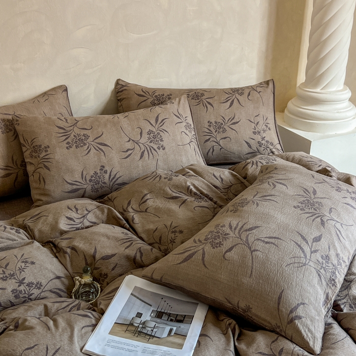 91家纺网 家纺一手货源 找家纺 艺玲家纺 2025新款加厚高克重原麻复古风亚麻印花四件套 岩间絮