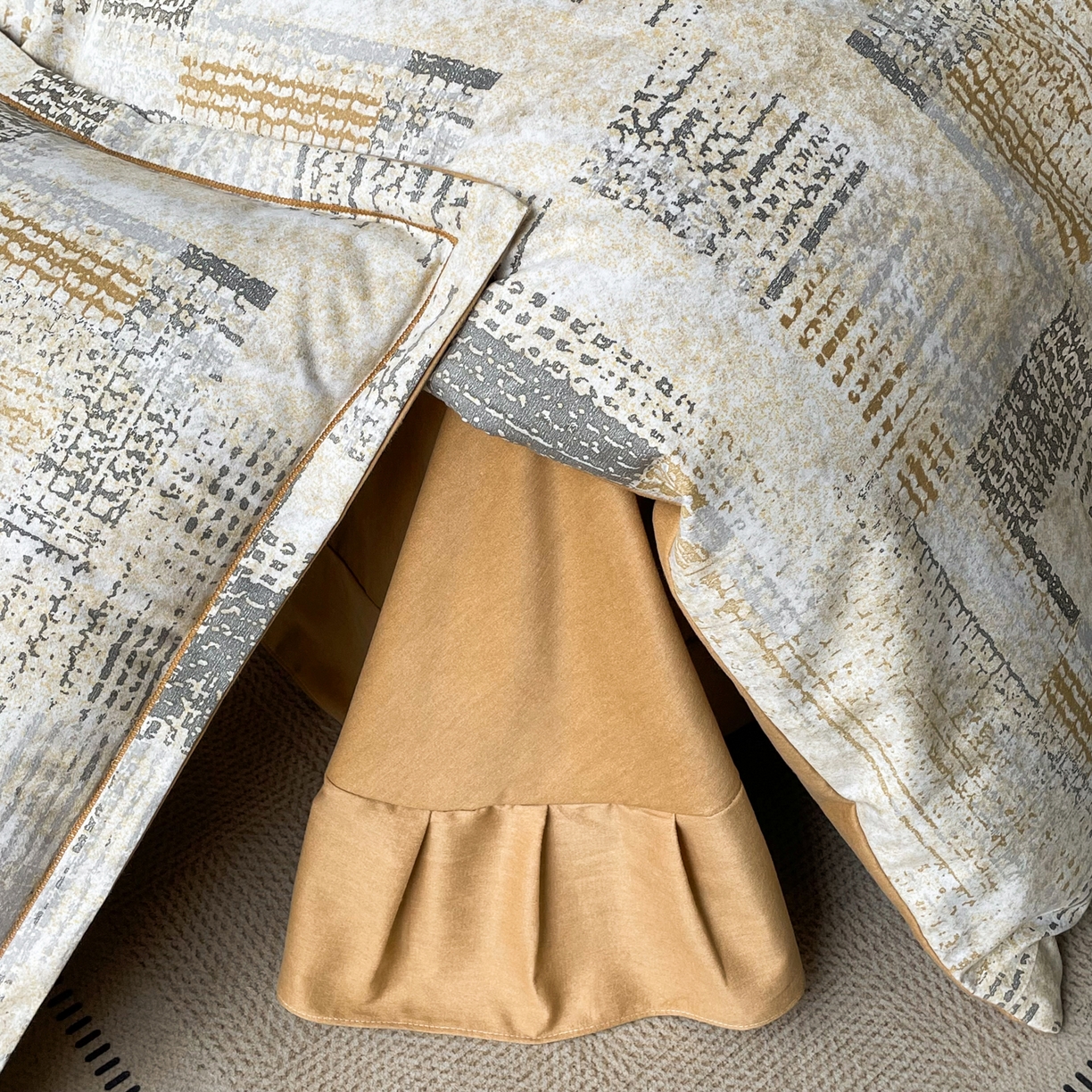 91家纺网 家纺一手货源 找家纺 洁柔直播新款全棉磨毛喷气印花四件套加厚纯棉三件套（一字绣工艺款）渐变卡其