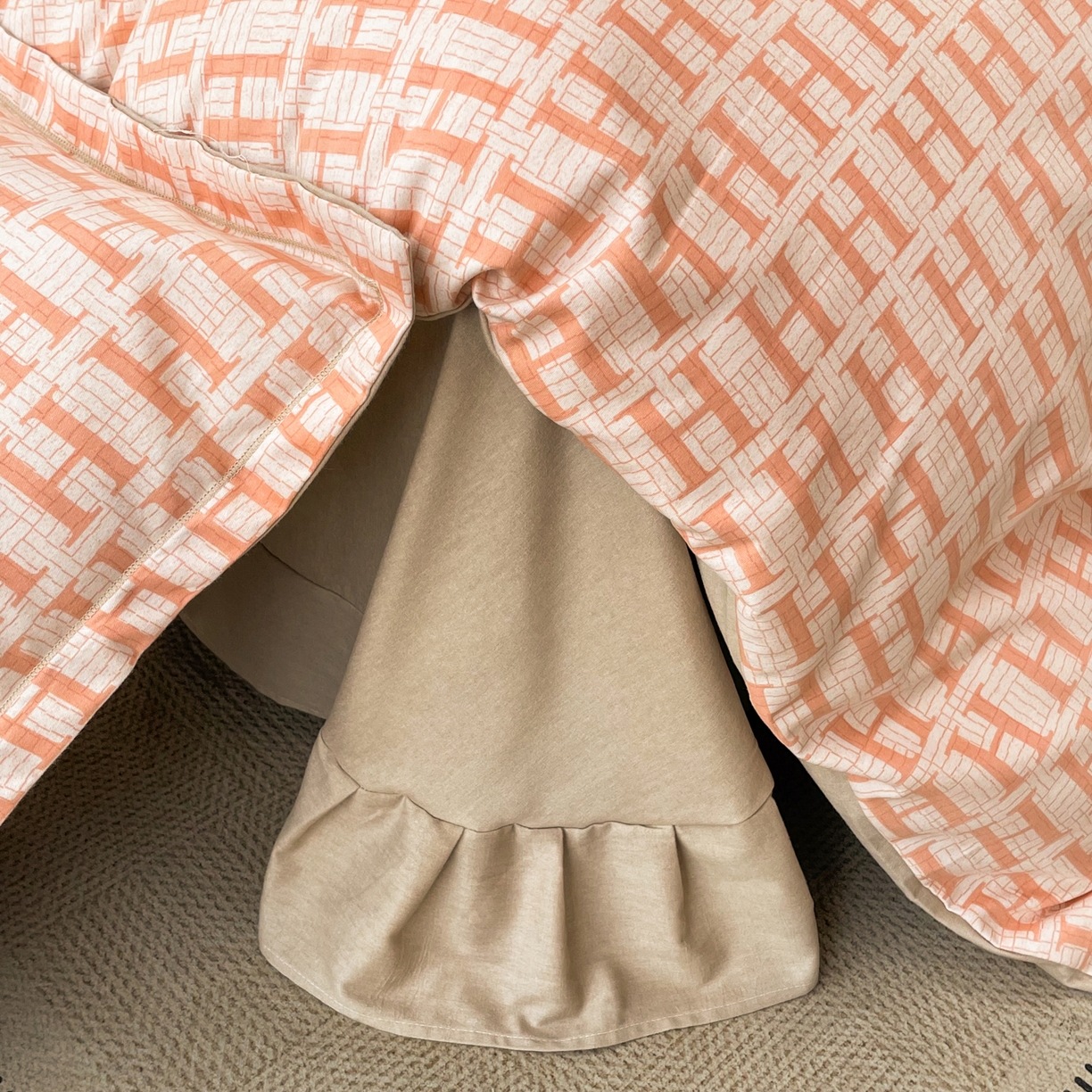 91家纺网 家纺一手货源 找家纺 洁柔直播新款全棉磨毛喷气印花四件套加厚纯棉三件套（一字绣工艺款）米莱 风尚