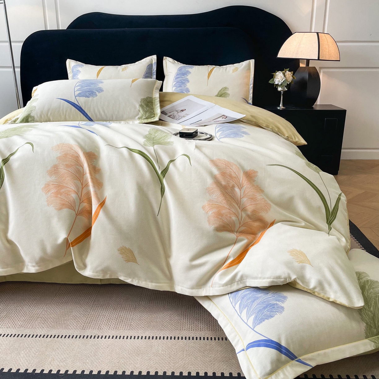 91家纺网 家纺一手货源 找家纺 洁柔直播新款全棉磨毛喷气印花四件套加厚纯棉三件套（一字绣工艺款）羽毛诗情