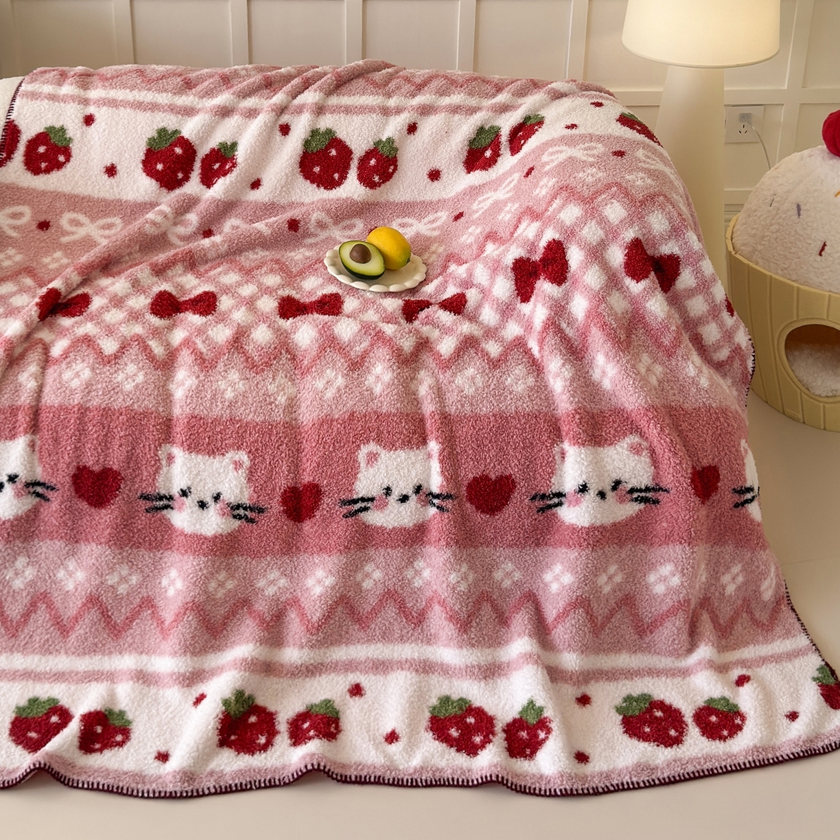 91家纺网 家纺一手货源 找家纺 （总）舒隅家纺 2025新款A类卡通休闲半边绒三角针毛毯