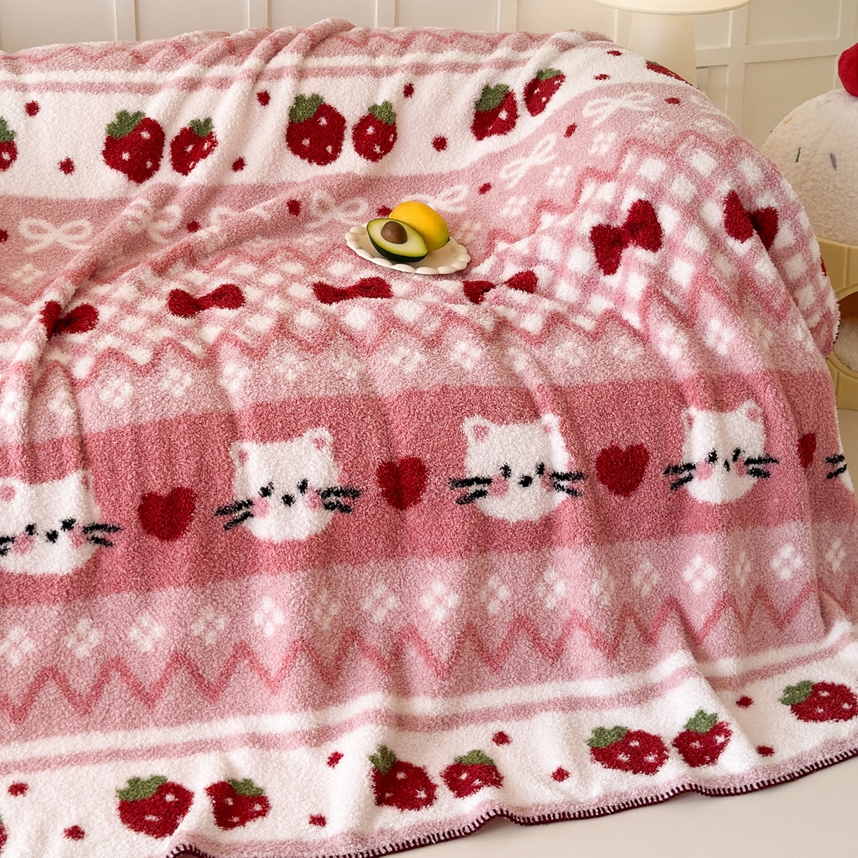 91家纺网 家纺一手货源 找家纺 （总）舒隅家纺 2025新款A类卡通休闲半边绒三角针毛毯