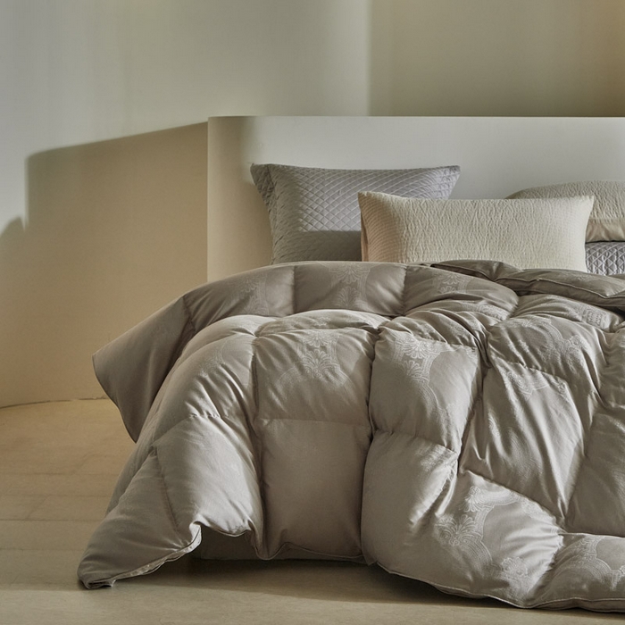 91家纺网 家纺一手货源 找家纺 暖羽屋羽绒馆 2025新款绒子95白鸭绒60纯棉大提花羽绒被芯 羽绒被子 双人加厚冬被春秋被普希斯系列 普希斯 灰