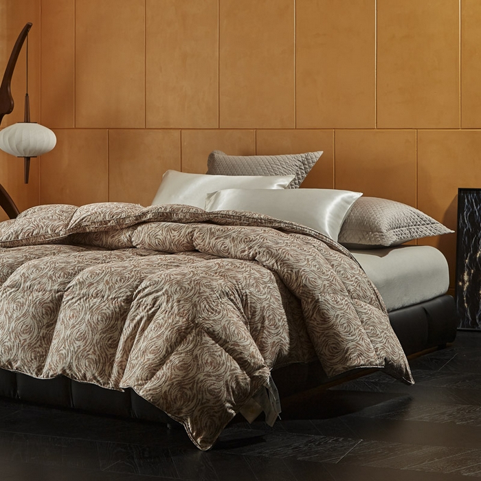 91家纺网 家纺一手货源 找家纺 （总）暖羽屋羽绒馆 2025新款鹅绒丝被芯 约瑟夫羽绒被子1.8米床 双人冬被 加厚春秋被