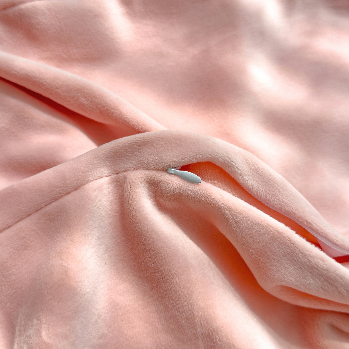 91家纺网 家纺一手货源 找家纺 诺可 2025新款绒款猫肚枕记忆枕枕头枕芯-招财猫 招财猫-粉色