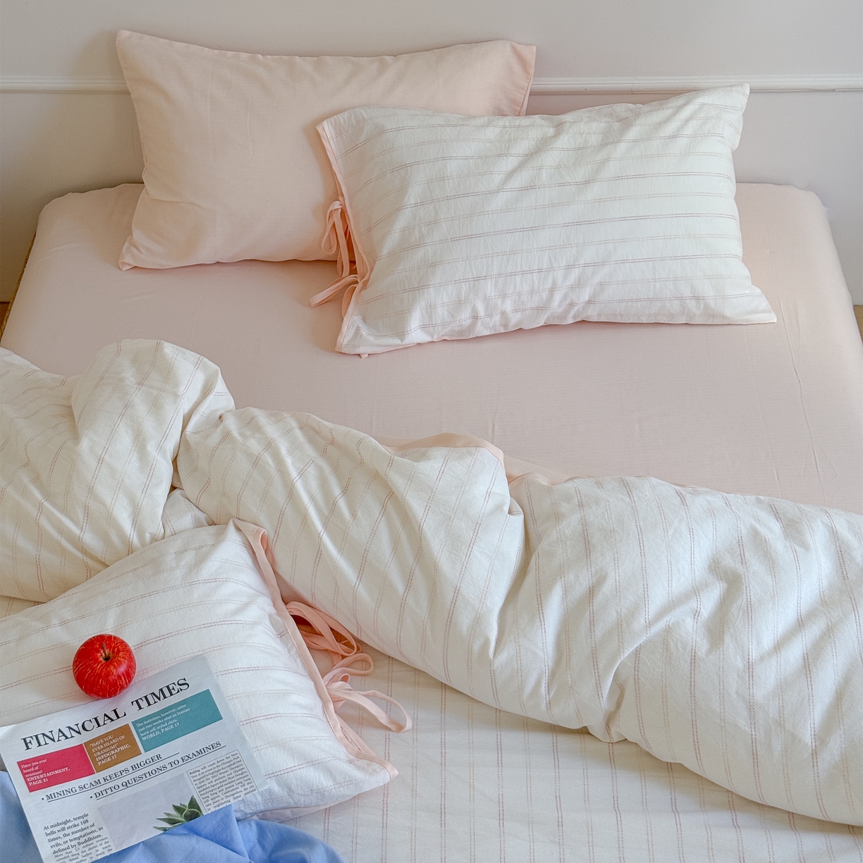 91家纺网 家纺一手货源 找家纺 （总）小春日和 2025新款全棉提花条纹四件套纯棉人字纹水洗提花绑带款四件套民宿四件套纯色床单1.8床笠简约被套