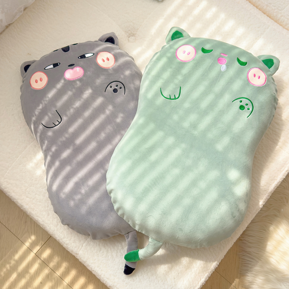 91家纺网 家纺一手货源 找家纺 诺可 2025新款绒款猫肚枕记忆枕枕头枕芯-招财猫 招财猫-绿色