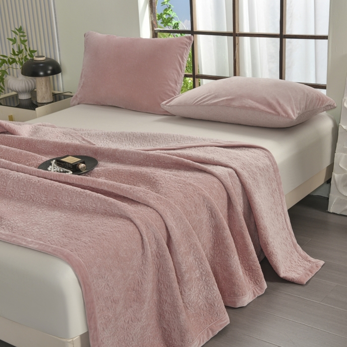 91家纺网 家纺一手货源 找家纺 源舜家纺 2025新款天丝棉婴儿绒双面单床盖 天丝棉粉色