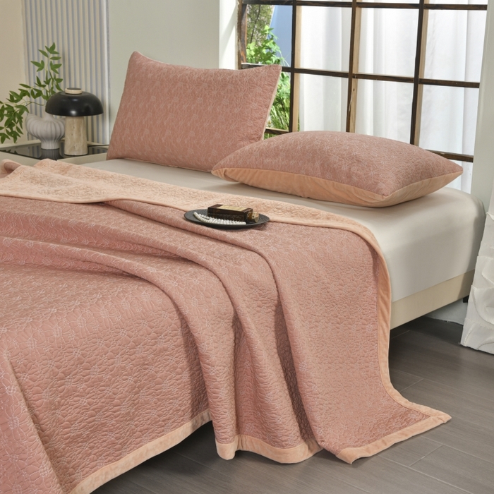 91家纺网 家纺一手货源 找家纺 源舜家纺 2025新款天丝棉婴儿绒双面单床盖 天丝棉橘粉