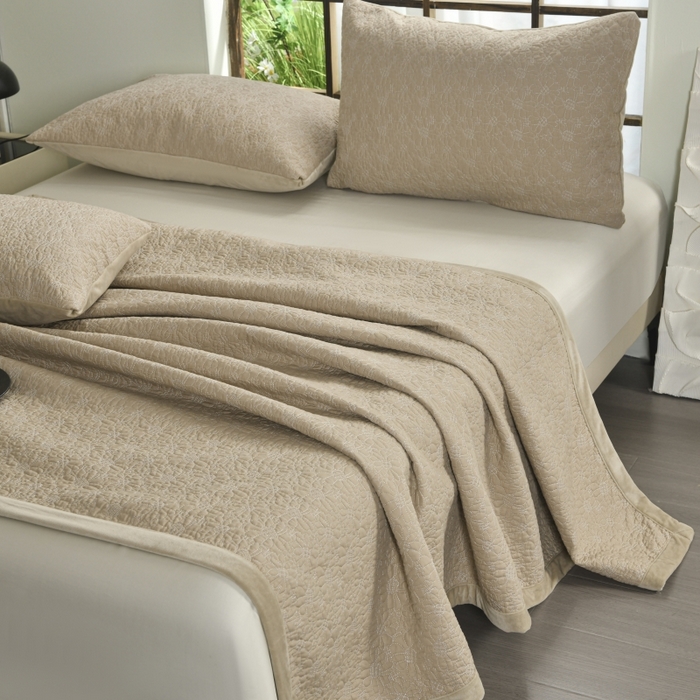 91家纺网 家纺一手货源 找家纺 源舜家纺 2025新款天丝棉婴儿绒双面单床盖 天丝棉卡其