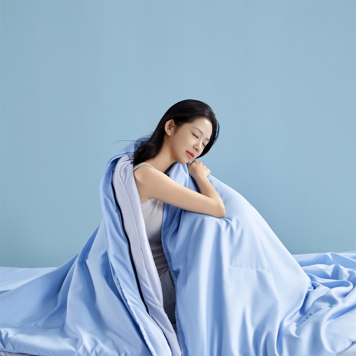 91家纺网 家纺一手货源 找家纺 小燕燕 2025年新款亚朵子母被PRO2.0同款被子被芯控温保暖春秋被冬被 清澄蓝