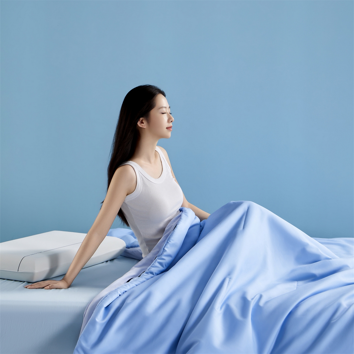 91家纺网 家纺一手货源 找家纺 小燕燕 2025年新款亚朵子母被PRO2.0同款被子被芯控温保暖春秋被冬被 清澄蓝