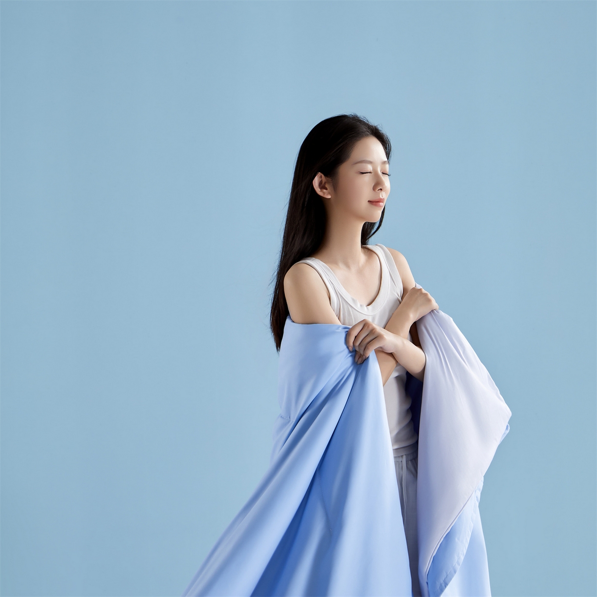 91家纺网 家纺一手货源 找家纺 小燕燕 2025年新款亚朵子母被PRO2.0同款被子被芯控温保暖春秋被冬被 清澄蓝