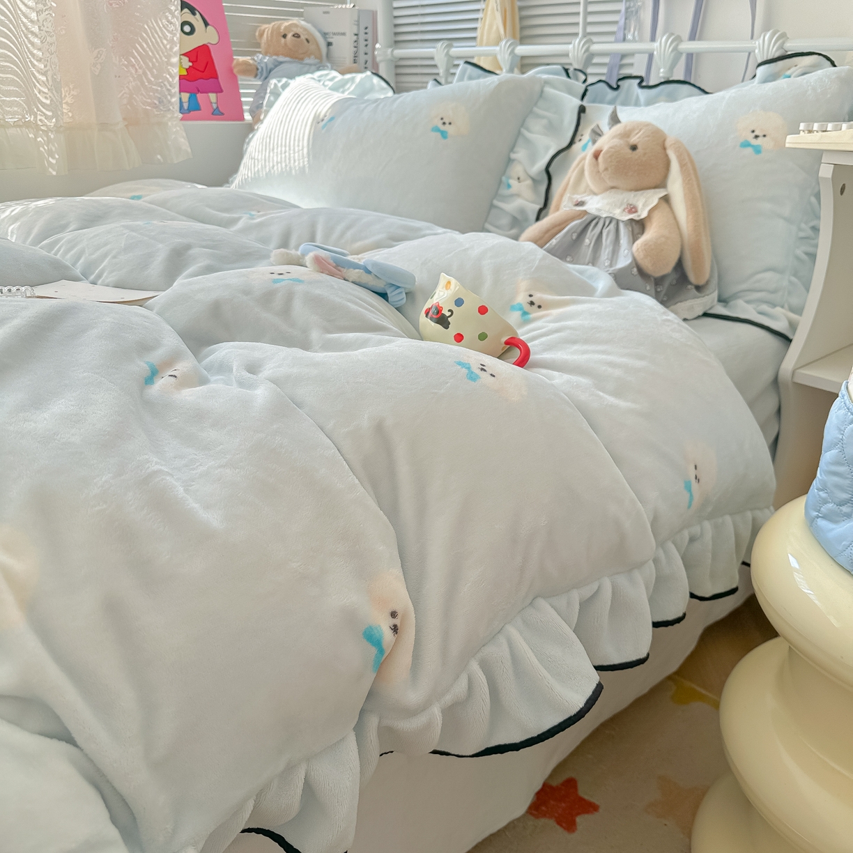 91家纺网 家纺一手货源 找家纺 韩都家居 2025新款亲肤舒适韩版温暖牛奶绒四件套-花边款 蝴蝶结小狗-兰