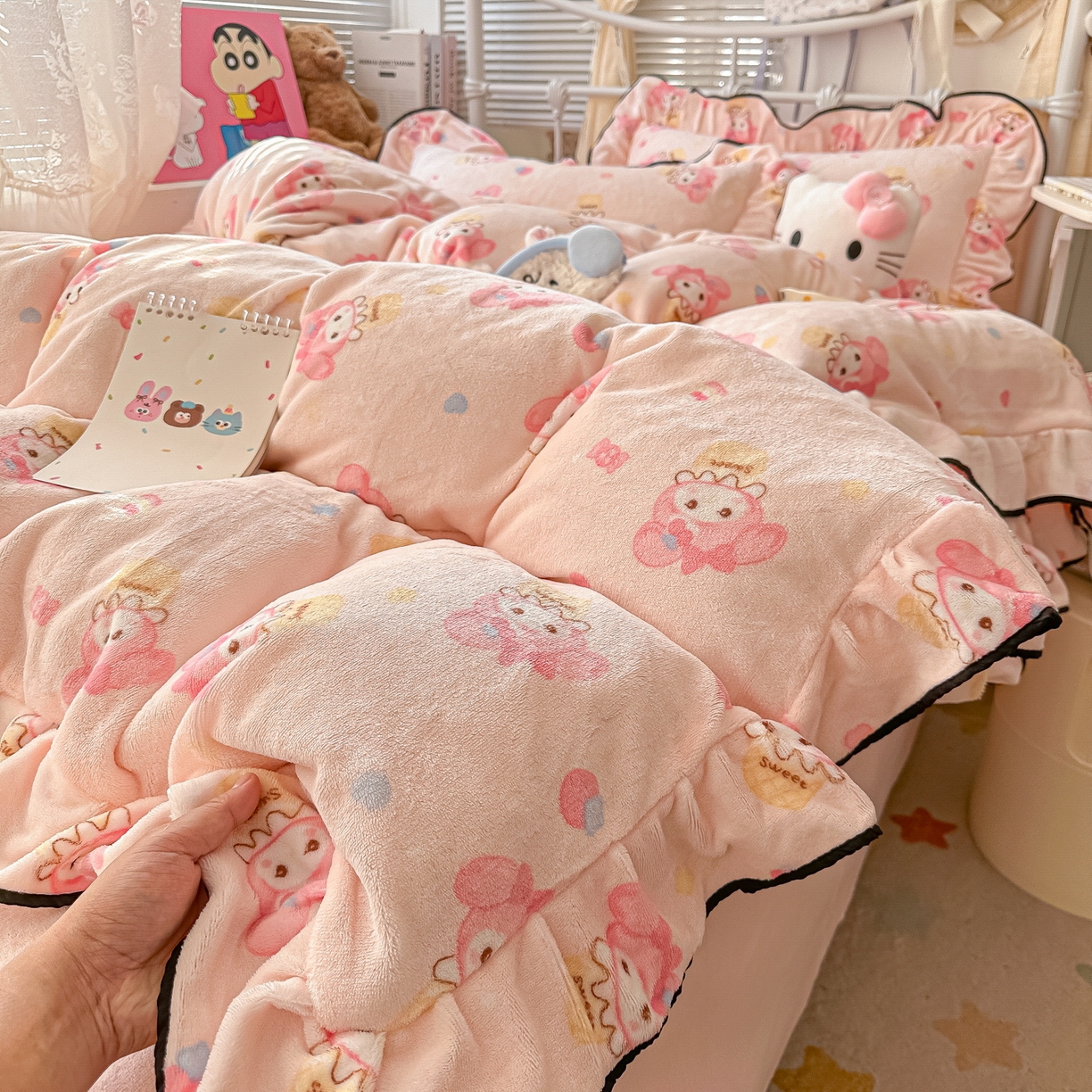 91家纺网 家纺一手货源 找家纺 韩都家居 2025新款亲肤舒适韩版温暖牛奶绒四件套-花边款 美乐