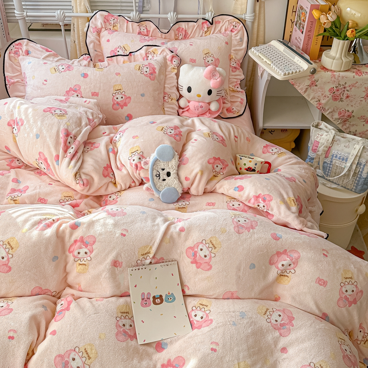 91家纺网 家纺一手货源 找家纺 韩都家居 2025新款亲肤舒适韩版温暖牛奶绒四件套-花边款 美乐