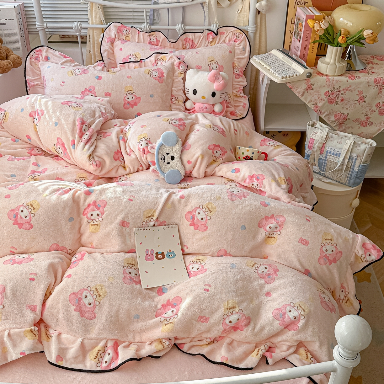 91家纺网 家纺一手货源 找家纺 韩都家居 2025新款亲肤舒适韩版温暖牛奶绒四件套-花边款 美乐