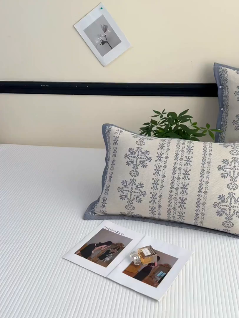 91家纺网 家纺一手货源 找家纺 悦然毛巾被 2025新款四层纱全棉纱布枕套 丝路花语-蓝