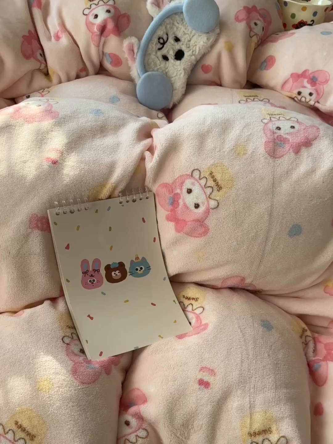 91家纺网 家纺一手货源 找家纺 韩都家居 2025新款亲肤舒适韩版温暖牛奶绒四件套-花边款 美乐