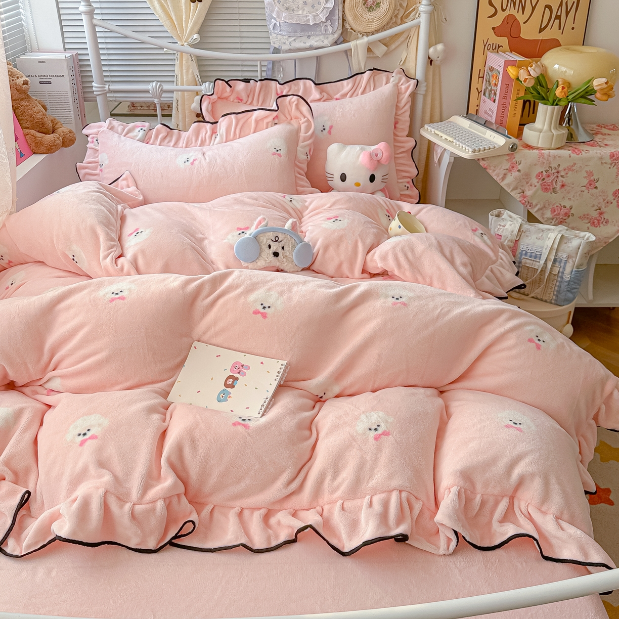 韩都家居 2025新款亲肤舒适韩版温暖牛奶绒四件套-花边款 蝴蝶结小狗-玉