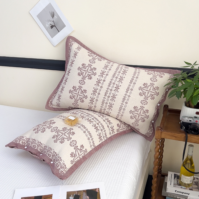 91家纺网 家纺一手货源 找家纺 悦然毛巾被 2025新款四层纱全棉纱布枕套 丝路花语-棕