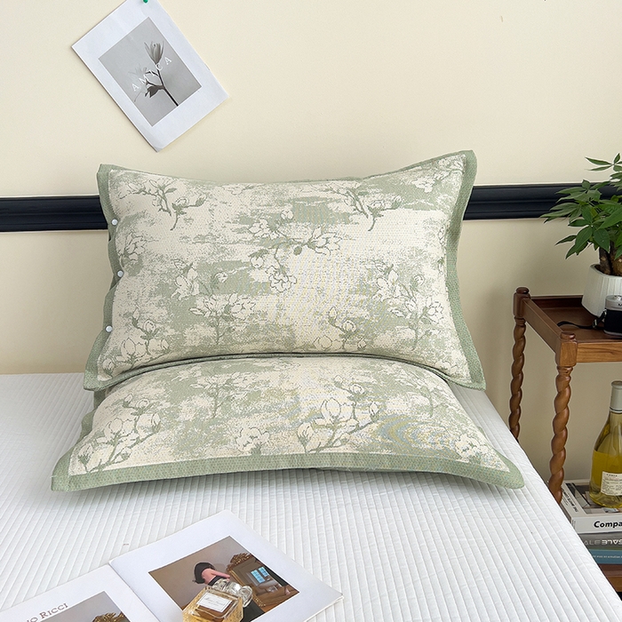 91家纺网 家纺一手货源 找家纺 悦然毛巾被 2025新款四层纱全棉纱布枕套 花树绿