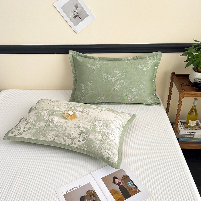 91家纺网 家纺一手货源 找家纺 悦然毛巾被 2025新款四层纱全棉纱布枕套 花树绿