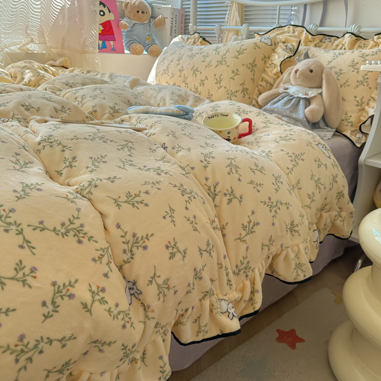 91家纺网 家纺一手货源 找家纺 韩都家居 2025新款亲肤舒适韩版温暖牛奶绒四件套-花边款 香草兔